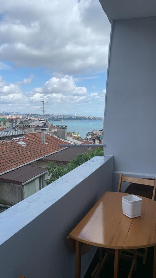 Butiq Flat With Bosphorus View Apartment Istanbul Bagian luar foto