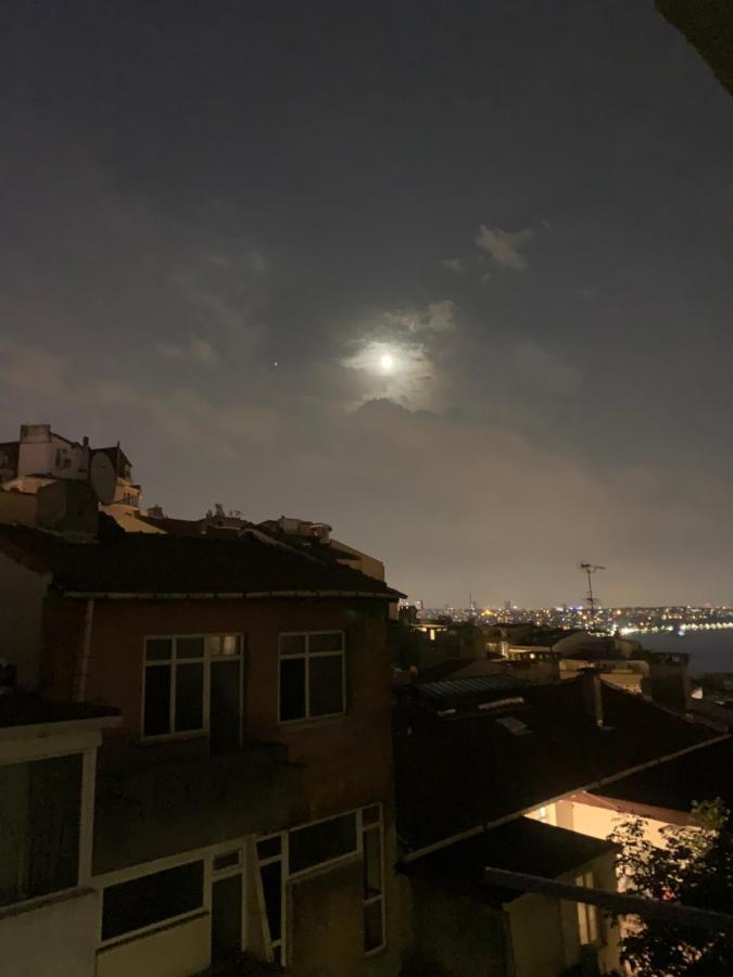 Butiq Flat With Bosphorus View Apartment Istanbul Bagian luar foto